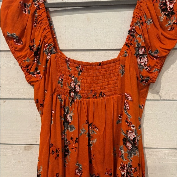 Free People Close To You Blouse Orange Floral Off Shoulder Top in size Medium - Picture 11 of 12